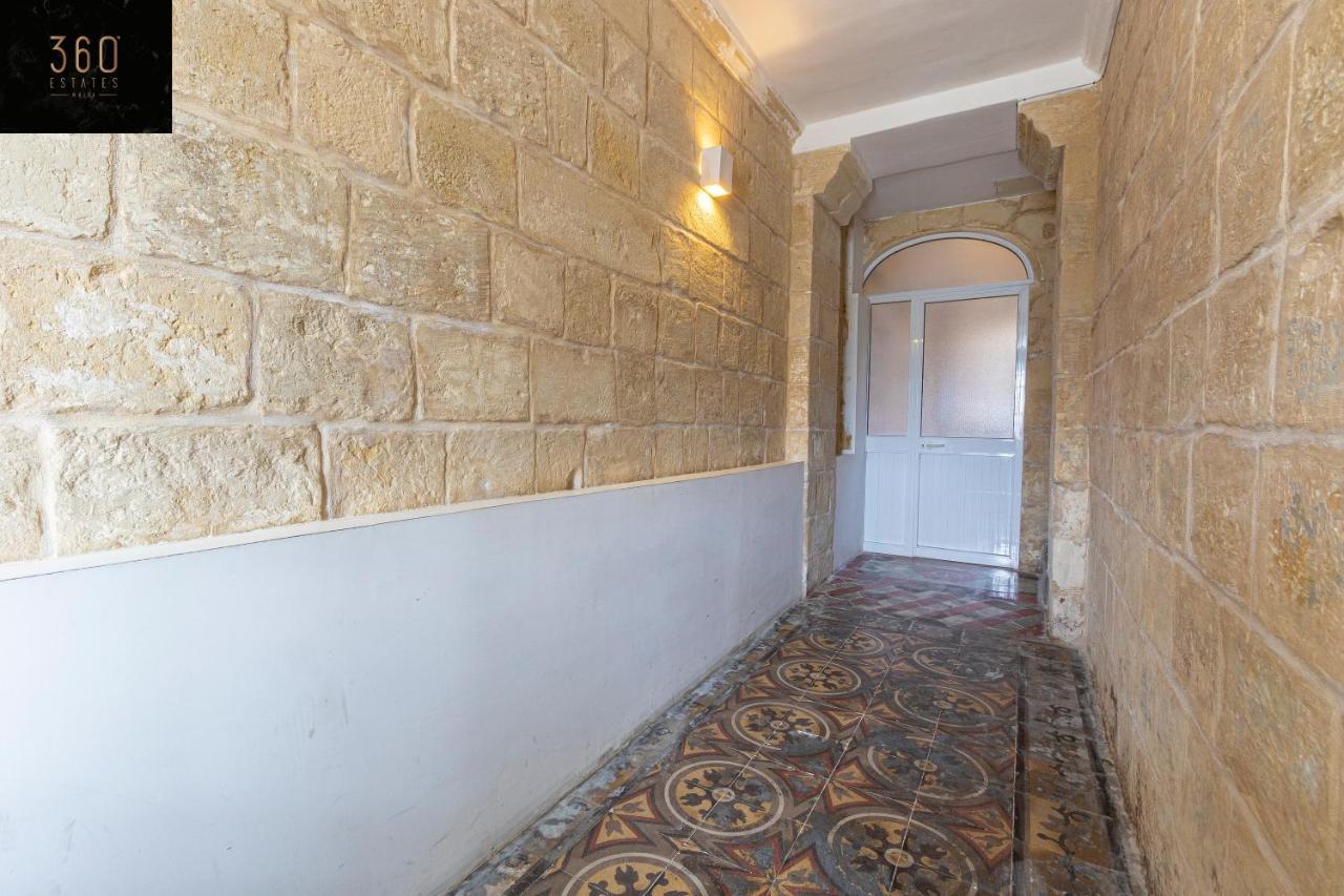 Seafront - Top Location, Top Floor With Wifi & Ac By 360 Estates Valletta Eksteriør bilde