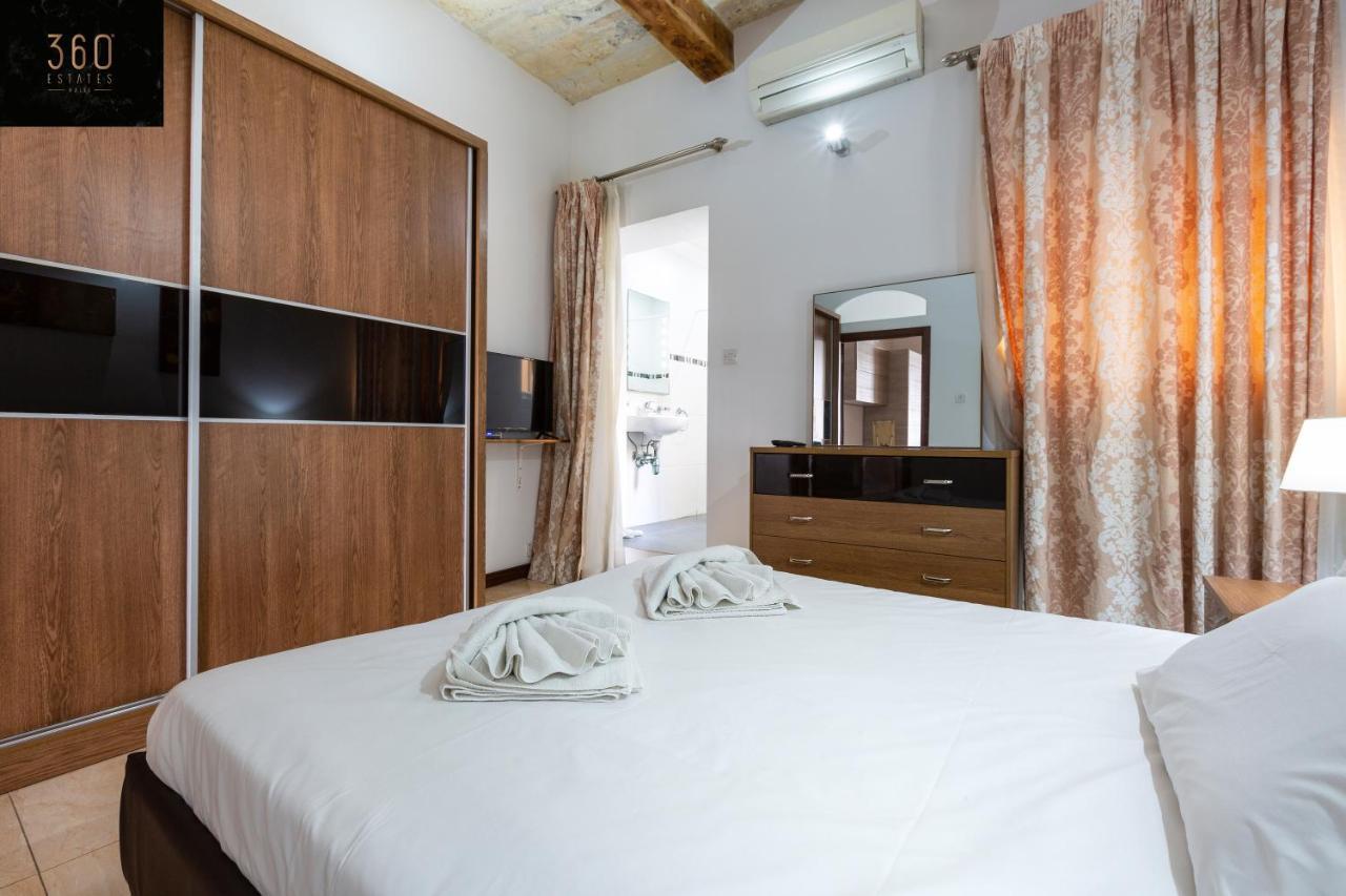 Seafront - Top Location, Top Floor With Wifi & Ac By 360 Estates Valletta Eksteriør bilde